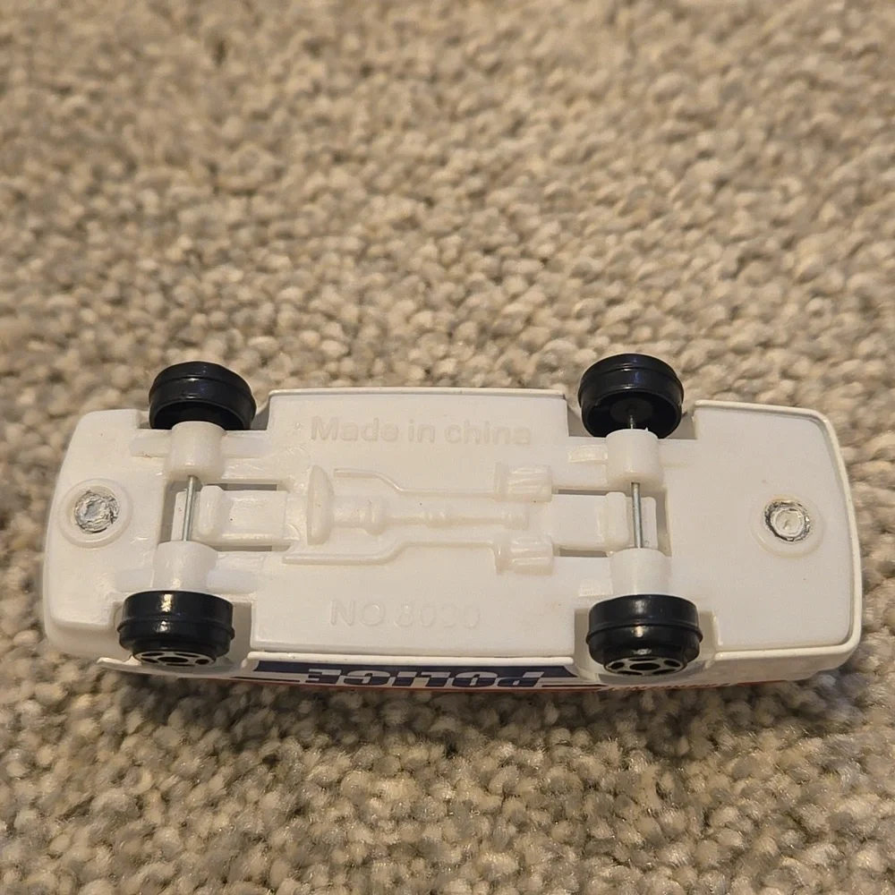 Set Of 3 Vintage Police Die-cast Cars - Picture 5 of 7